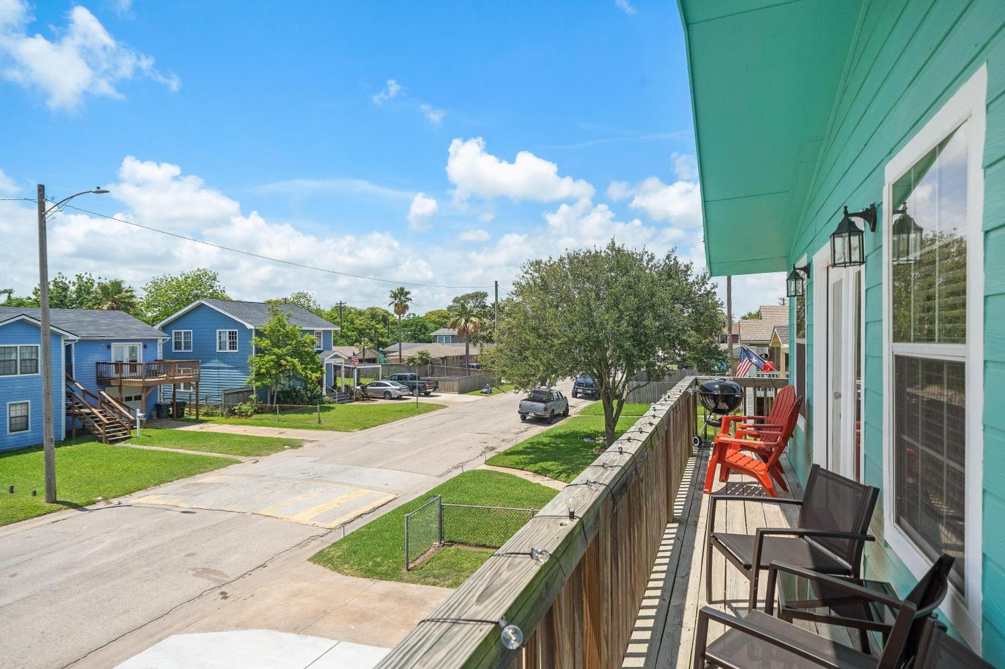 Nr Beach Pier Oasis Game Tables Yard Bbq Galveston Exterior photo